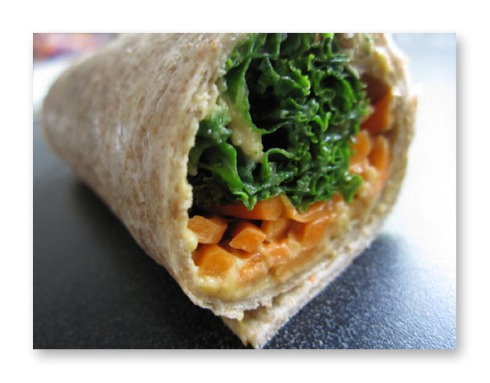 hummus wrap with carrots and kale